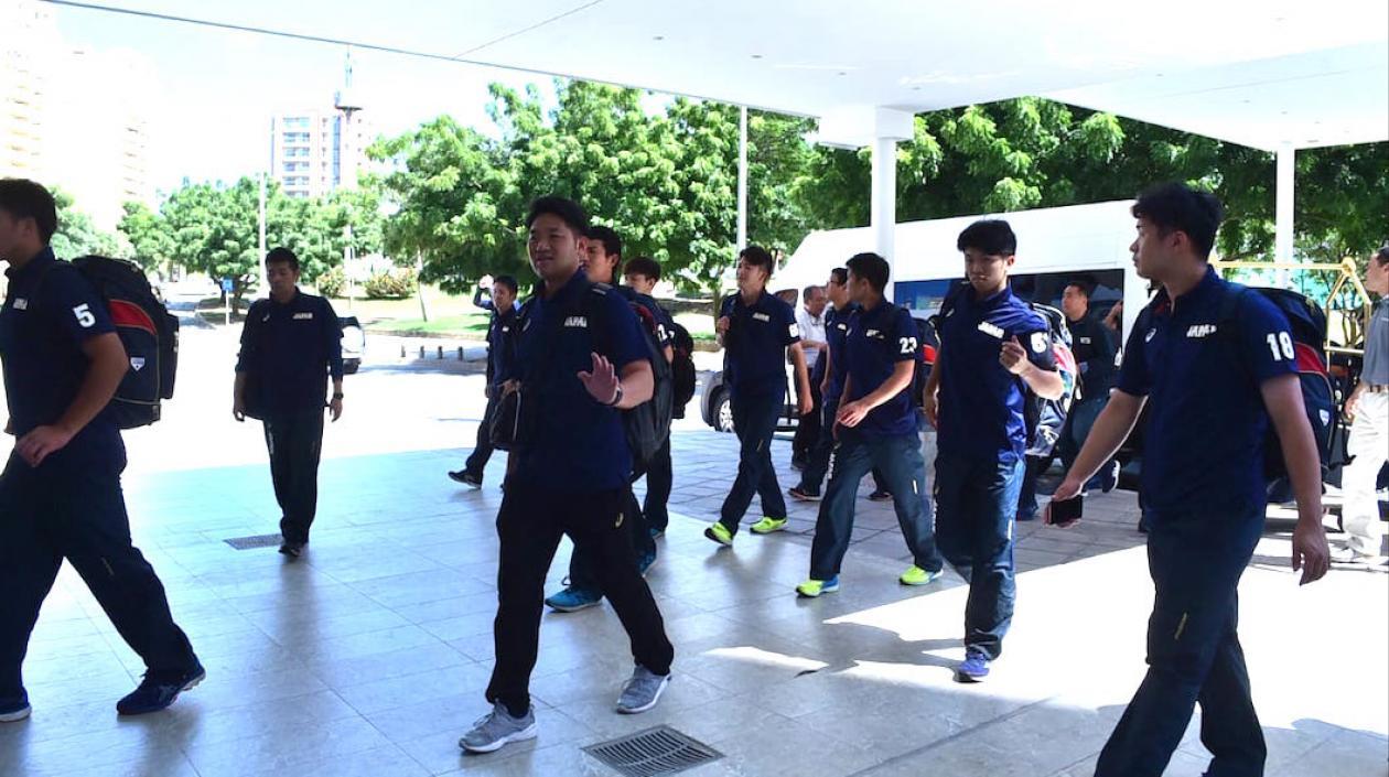 Llegada de los japoneses al hotel.