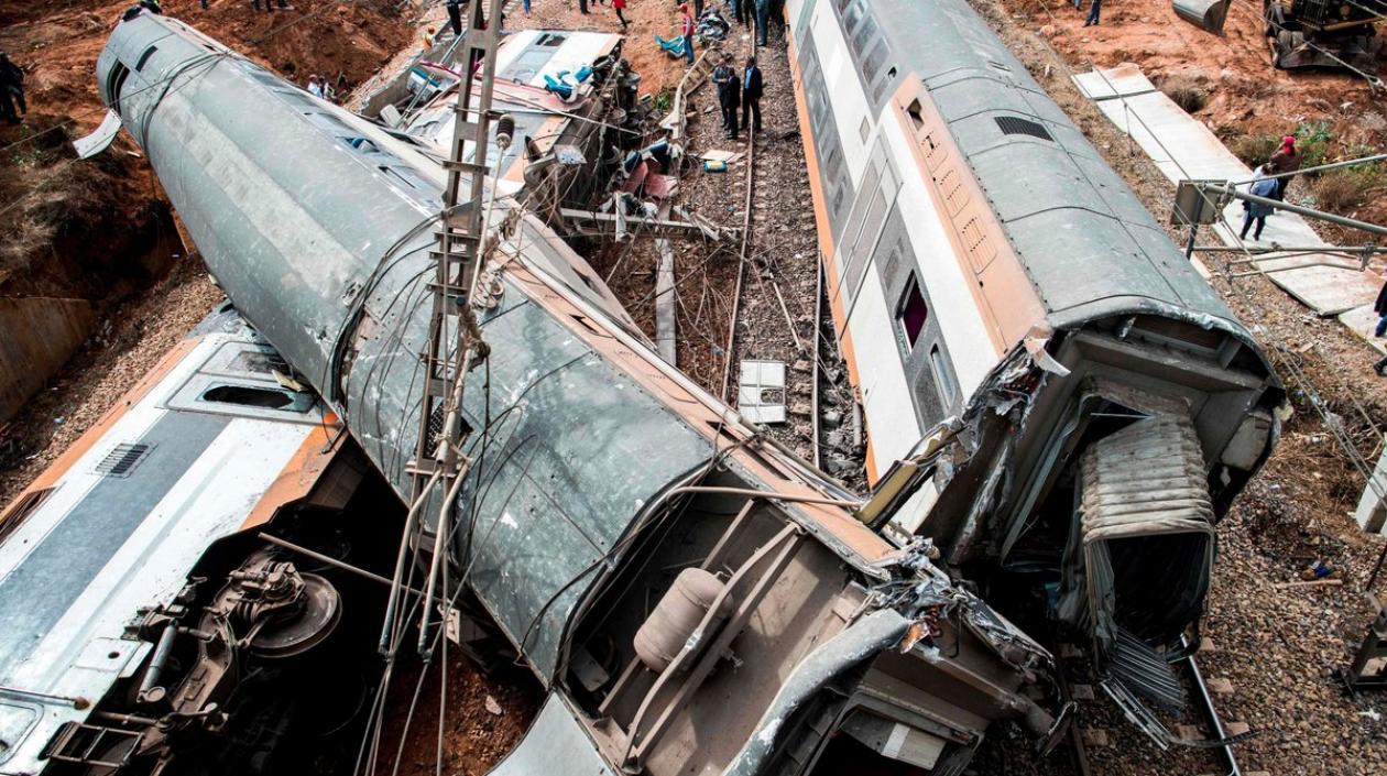 Así quedó el tren de pasajeros en Marruecos.