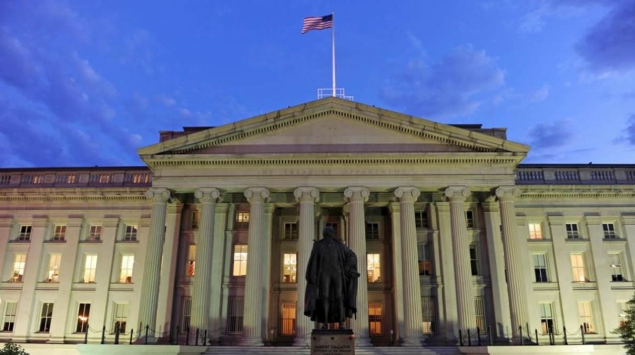 Fachada del Departamento del Tesoro de EE.UU.