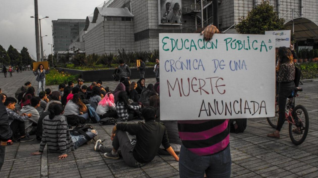 Una manifestación de universitarios en Bogotá.