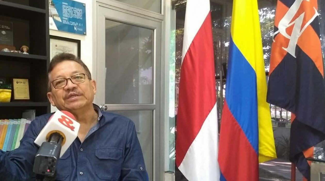 Carlos Prasca, rector de la Universidad del Atlántico