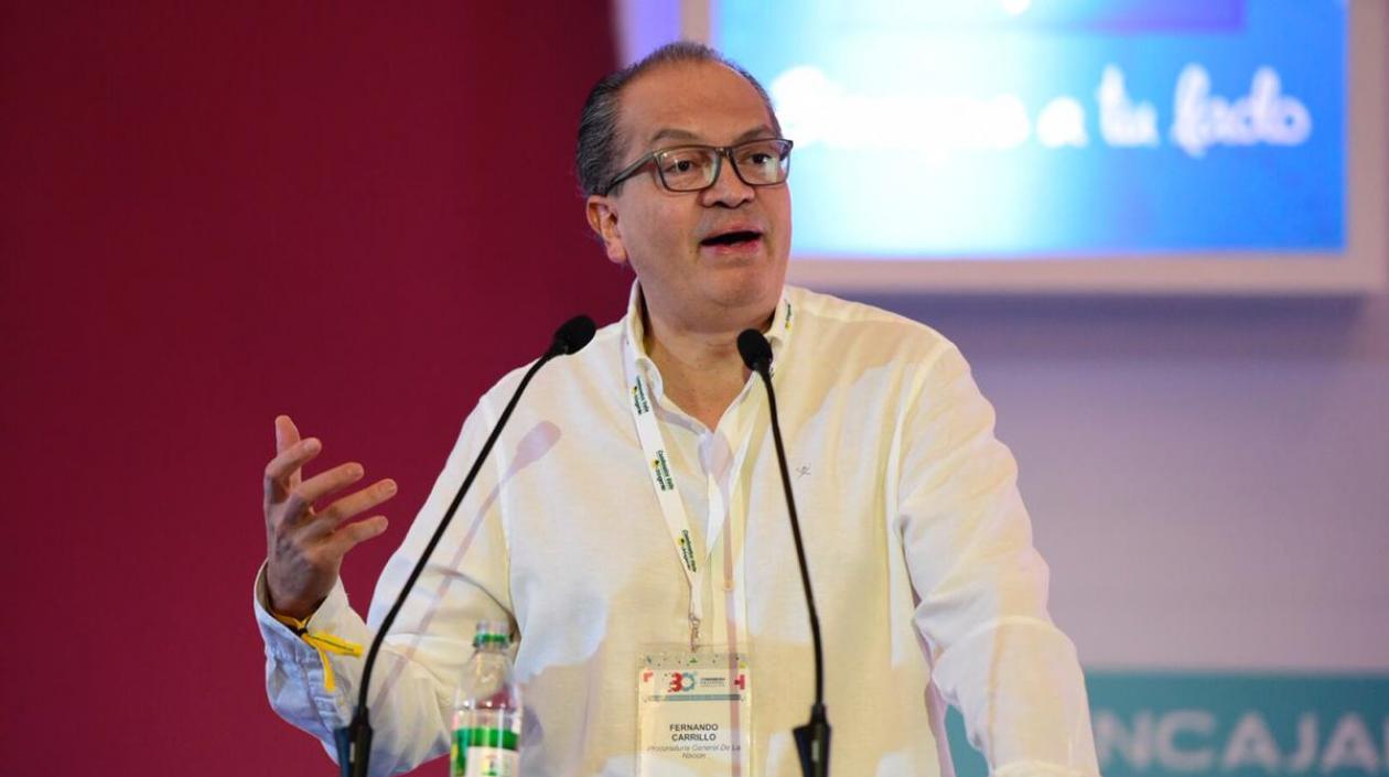 Fernando Carrillo, procurador.