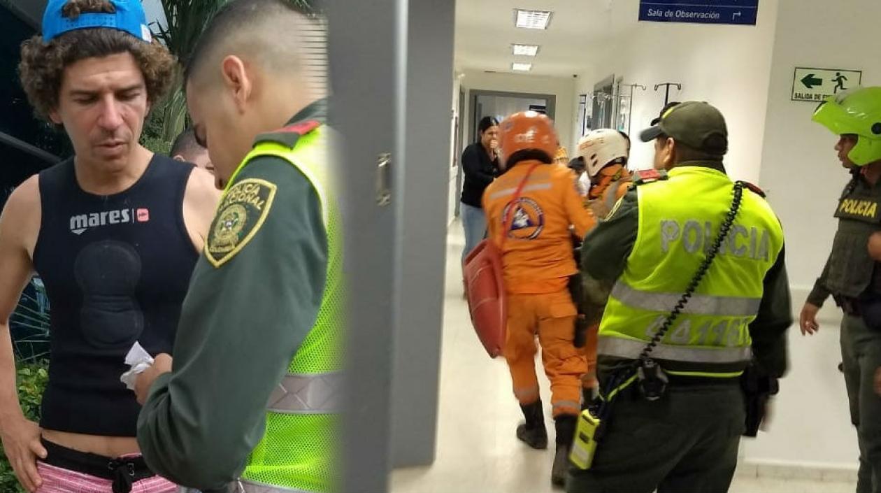 Momentos en que el joven es ingresado en la clínica. A la izquierda el abogado Miguel Martínez	