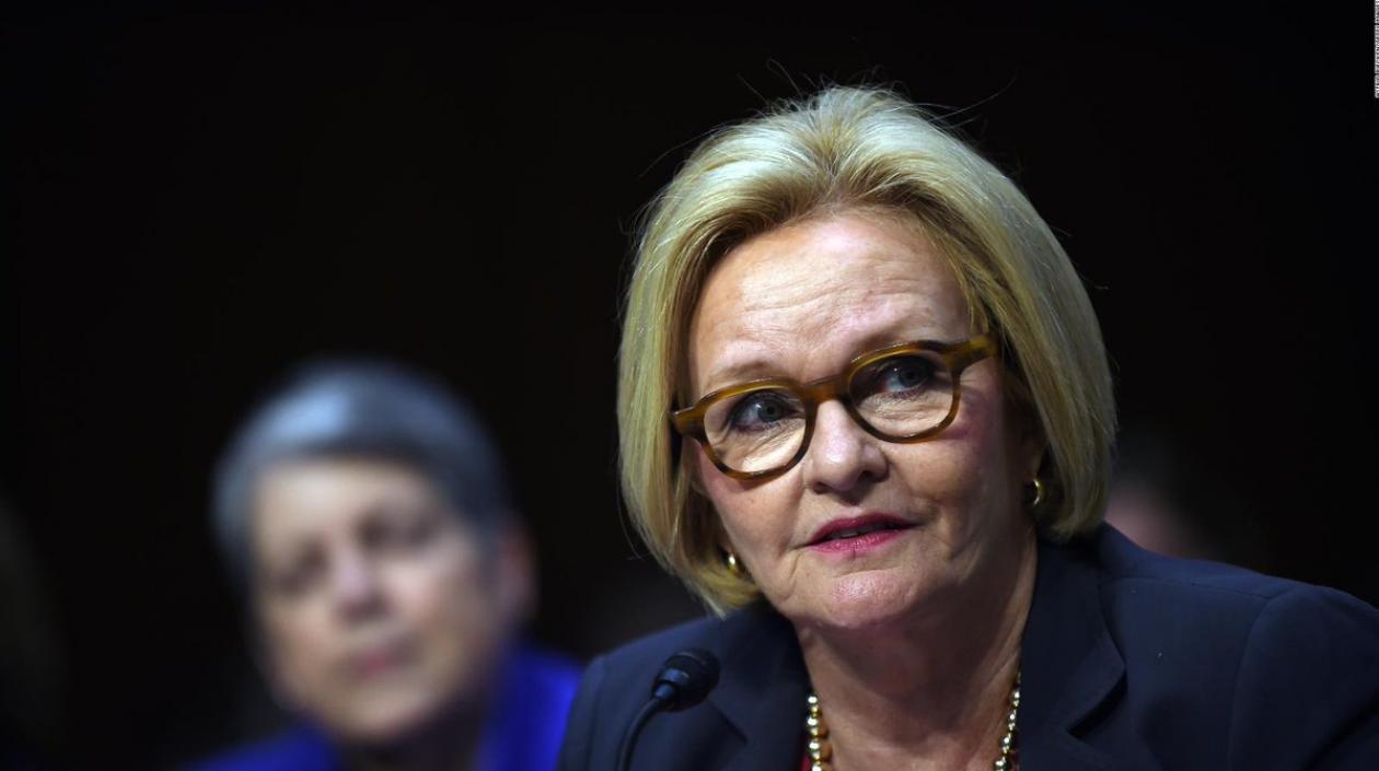 Claire McCaskill, la demócrata que aspira al Senado.
