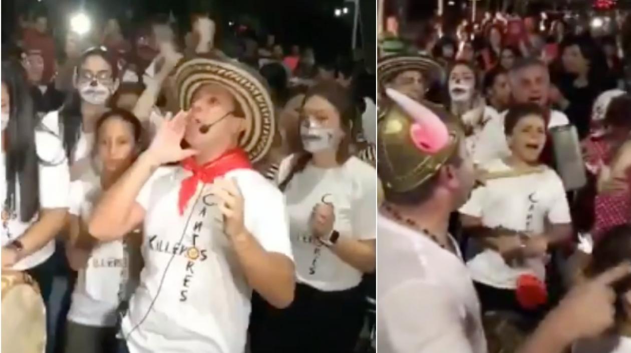 Imagen de Los Cantores Killeros celebrando el Halloween.