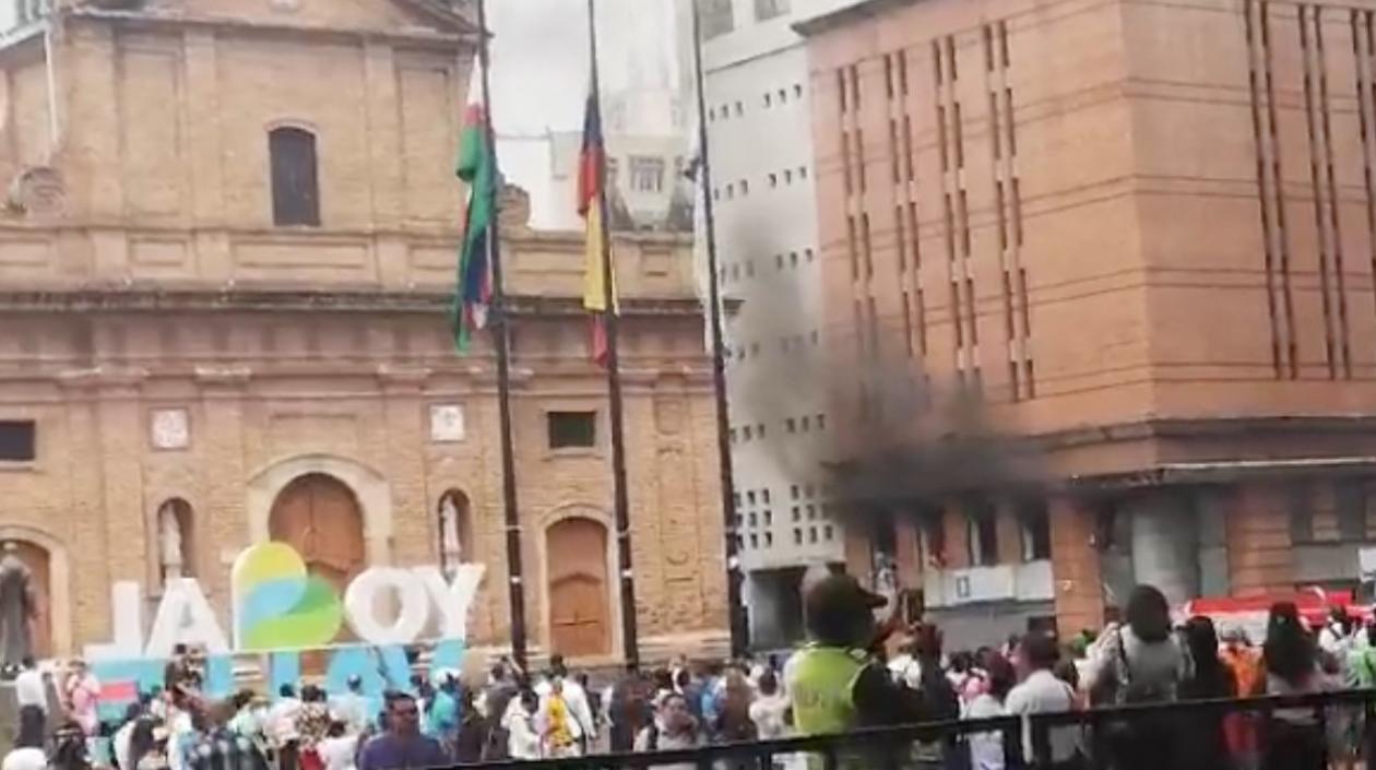 La explosión se produce en el edificio San Francisco, donde funciona la Fiscalía.
