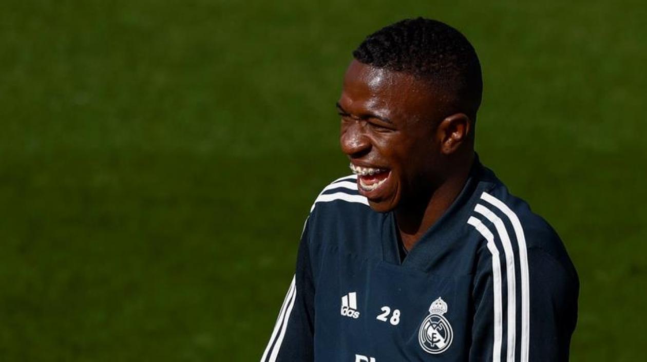 El delantero brasileño del Real Madrid Vinicius jr. durante el entrenamiento realizado hoy en la Ciudad Deportiva de Valdebebas, 