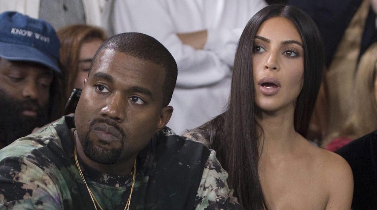 El rapero Kanye West y la modelo Kim Kardashian.