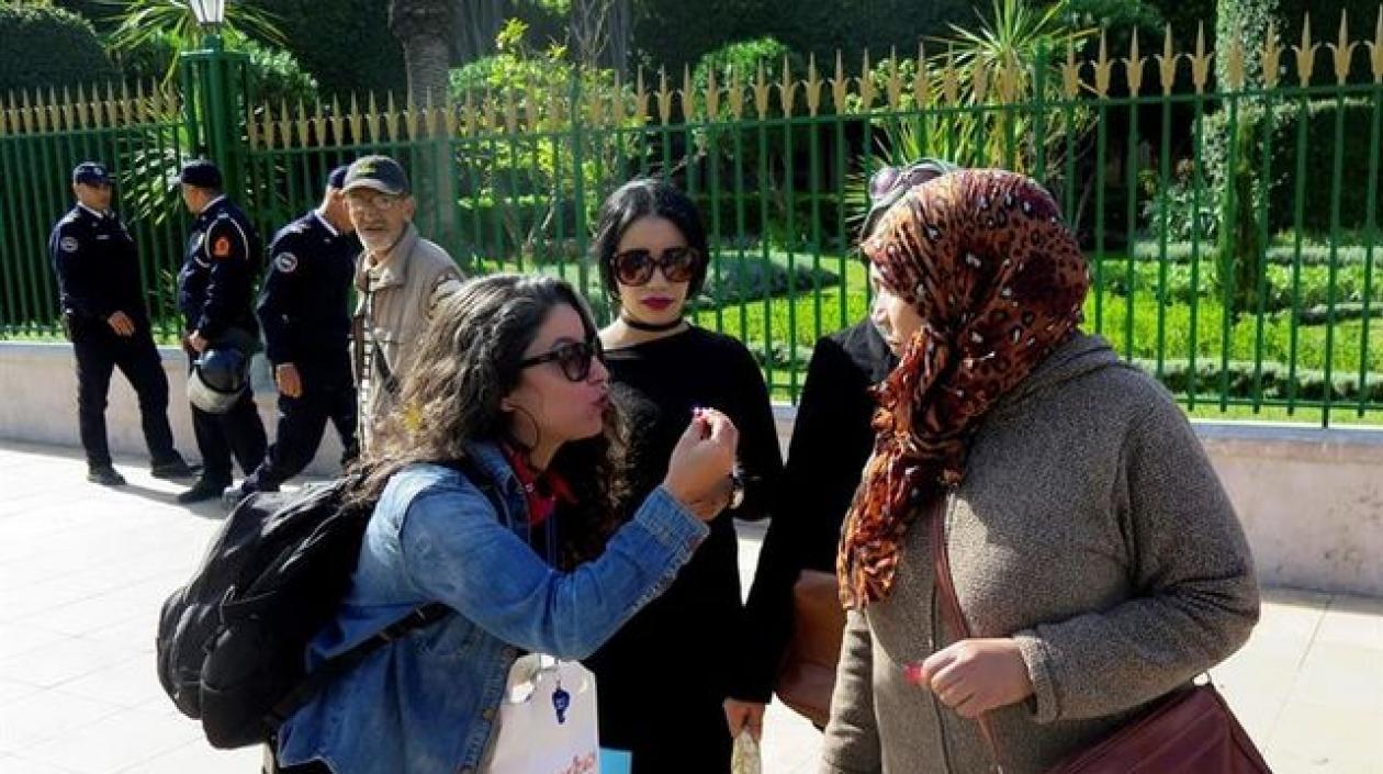 El silbato como arma femenina contra el acoso sexual