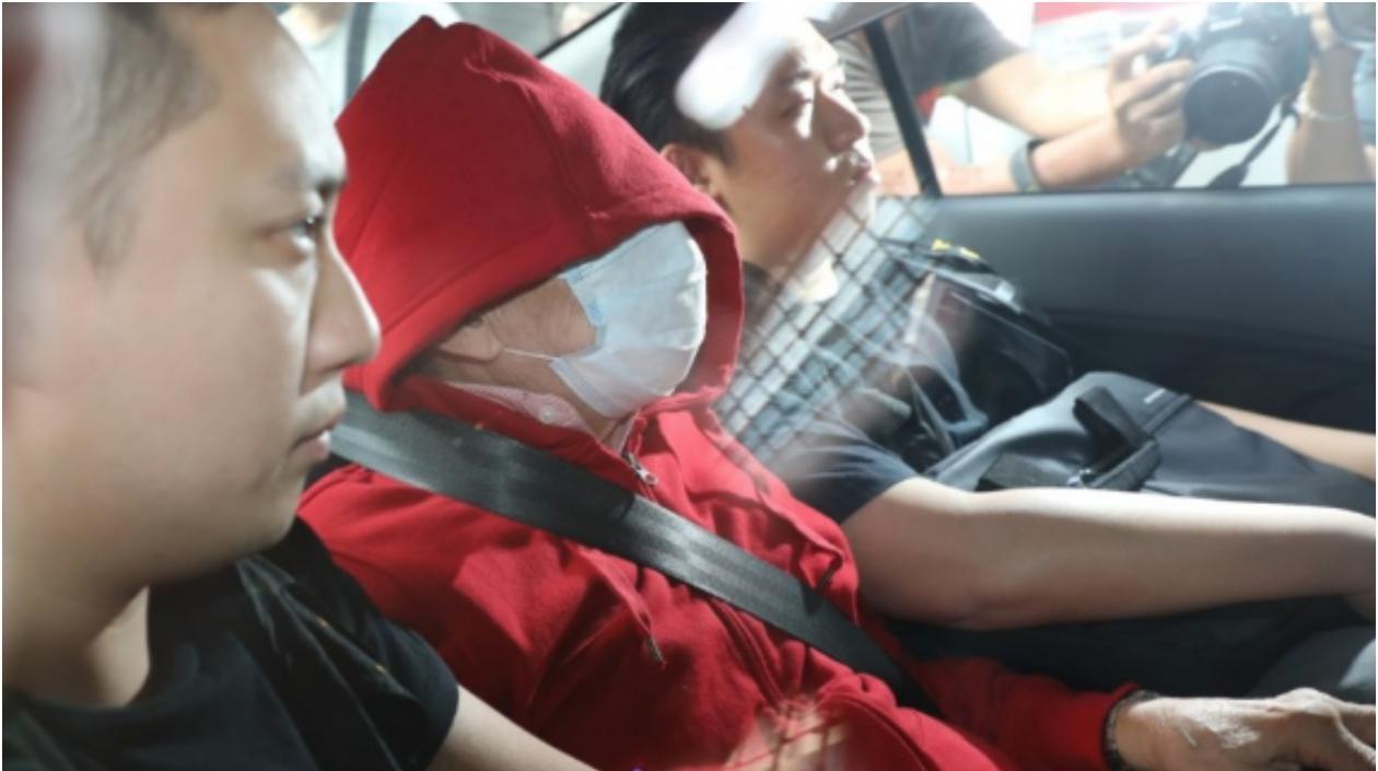 El médico Franklin Li, de 86 años, fue detenido.