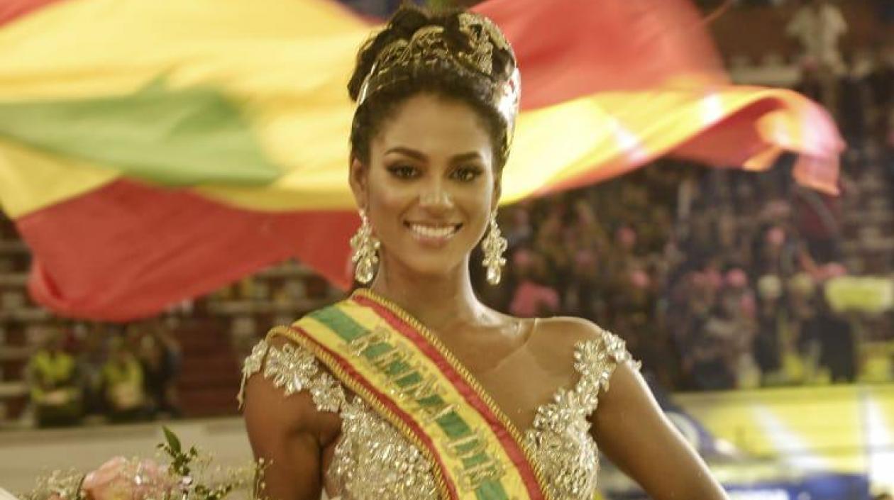 Allison Yulieth Vega Andrade Reina de la Independencia de 2019.