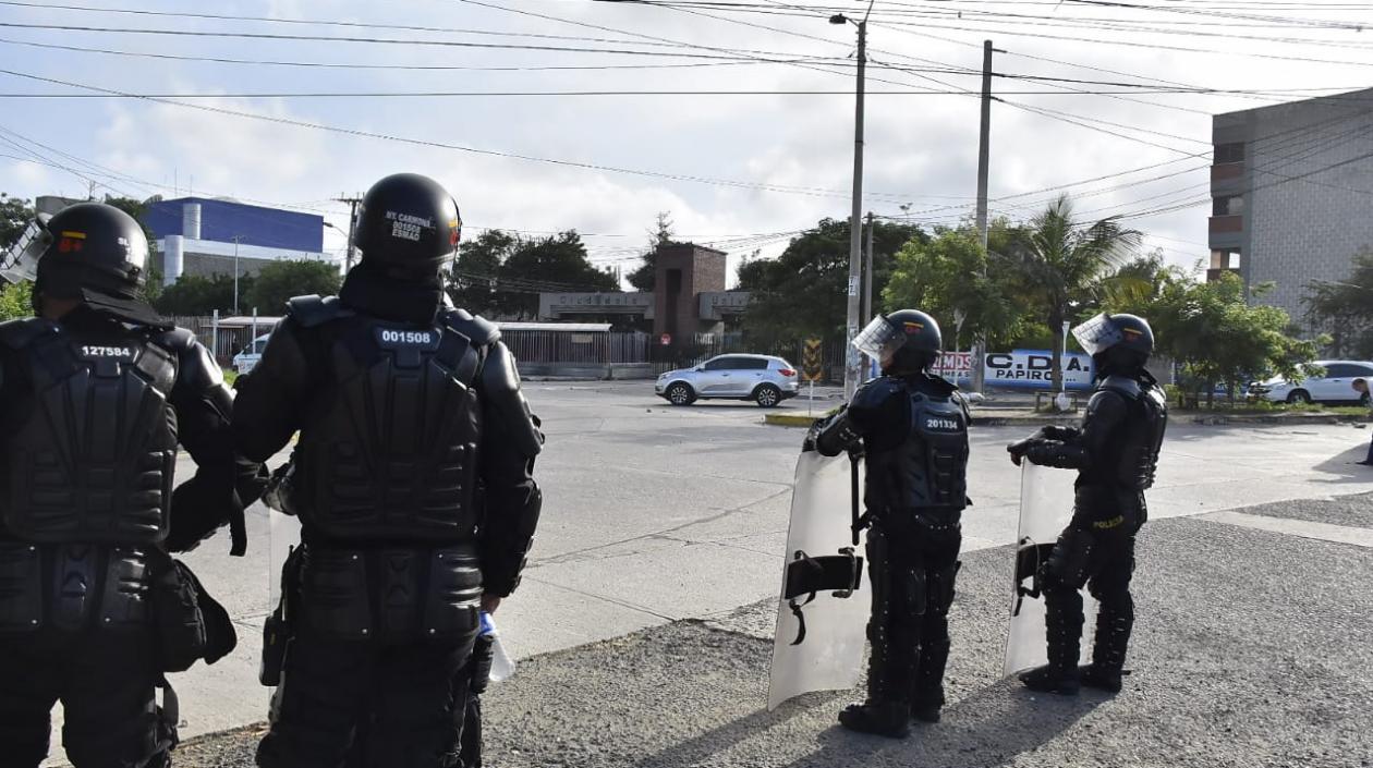 El Esmad disolvió la protesta en la Universidad del Atlántico.