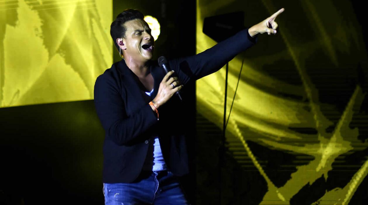 Silvestre Dangond en una de sus presentación en el Festival Vallenato