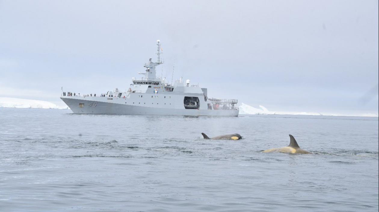 El ARC "20 de Julio" en el cual viajará la misión.