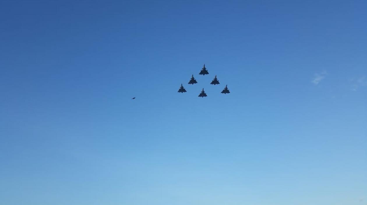 Ensayo de revista aérea.