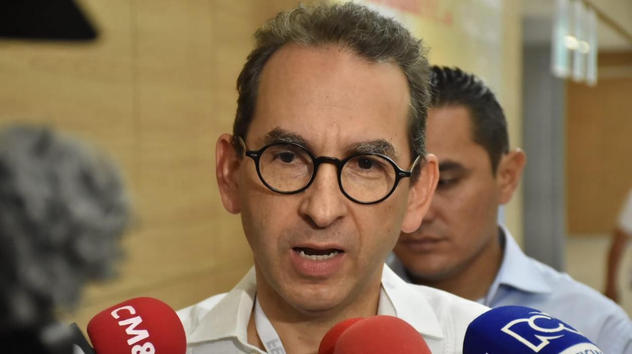 Andrés Valencia Pinzón, Ministro de Agricultura.