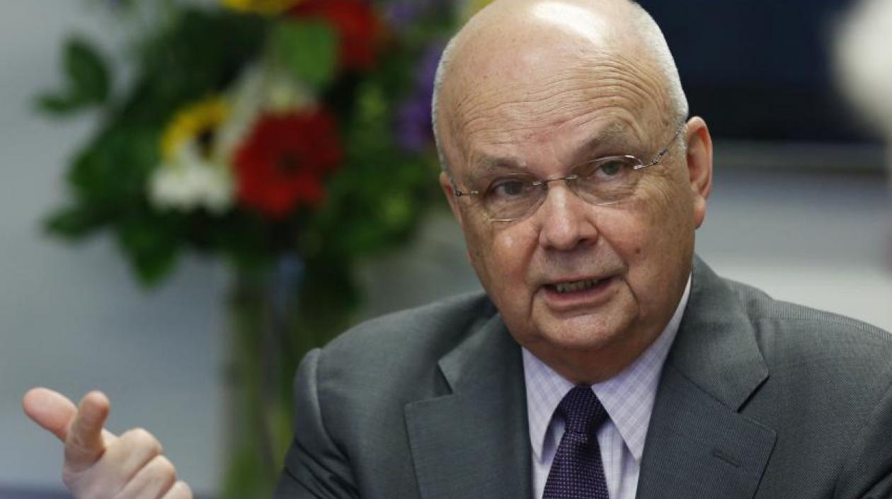 Michael Hayden,  exdirector de la Agencia Central de Inteligencia de Estados Unidos (CIA).