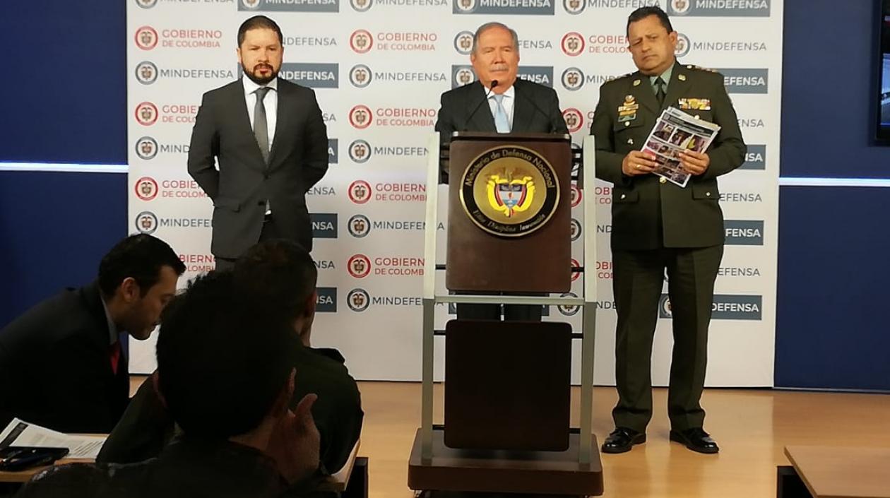 El ministro de Defensa, Guillermo Botero y el director de la Policía, Jorge Hernán Nieto. 