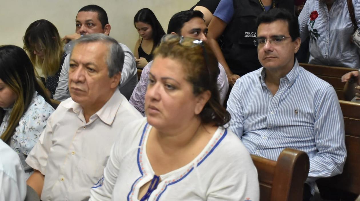 Mariano Romero, en primer plano, durante la audiencia.