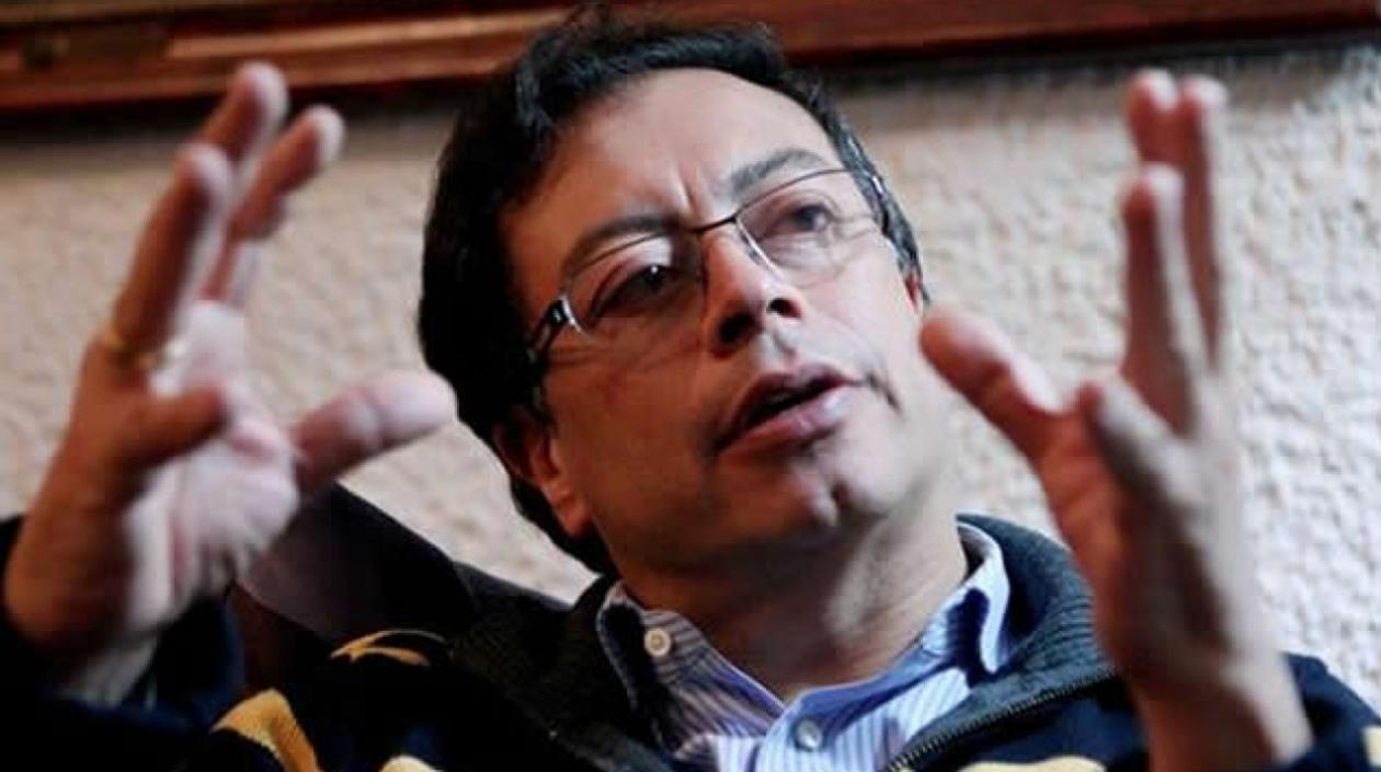 Gustavo Petro, senador.
