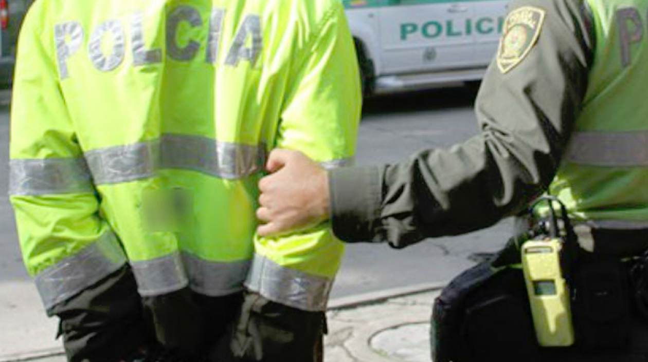 Los policías capturados quedaron a disposición de la Fiscalía. 