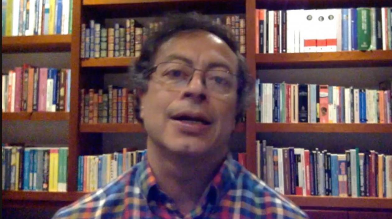 Gustavo Petro, senador.