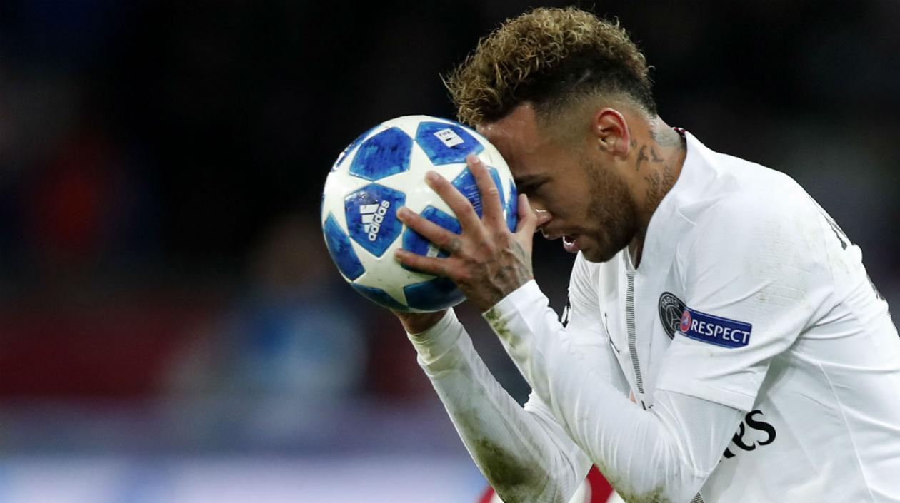 Neymar, delantero brasileño. 