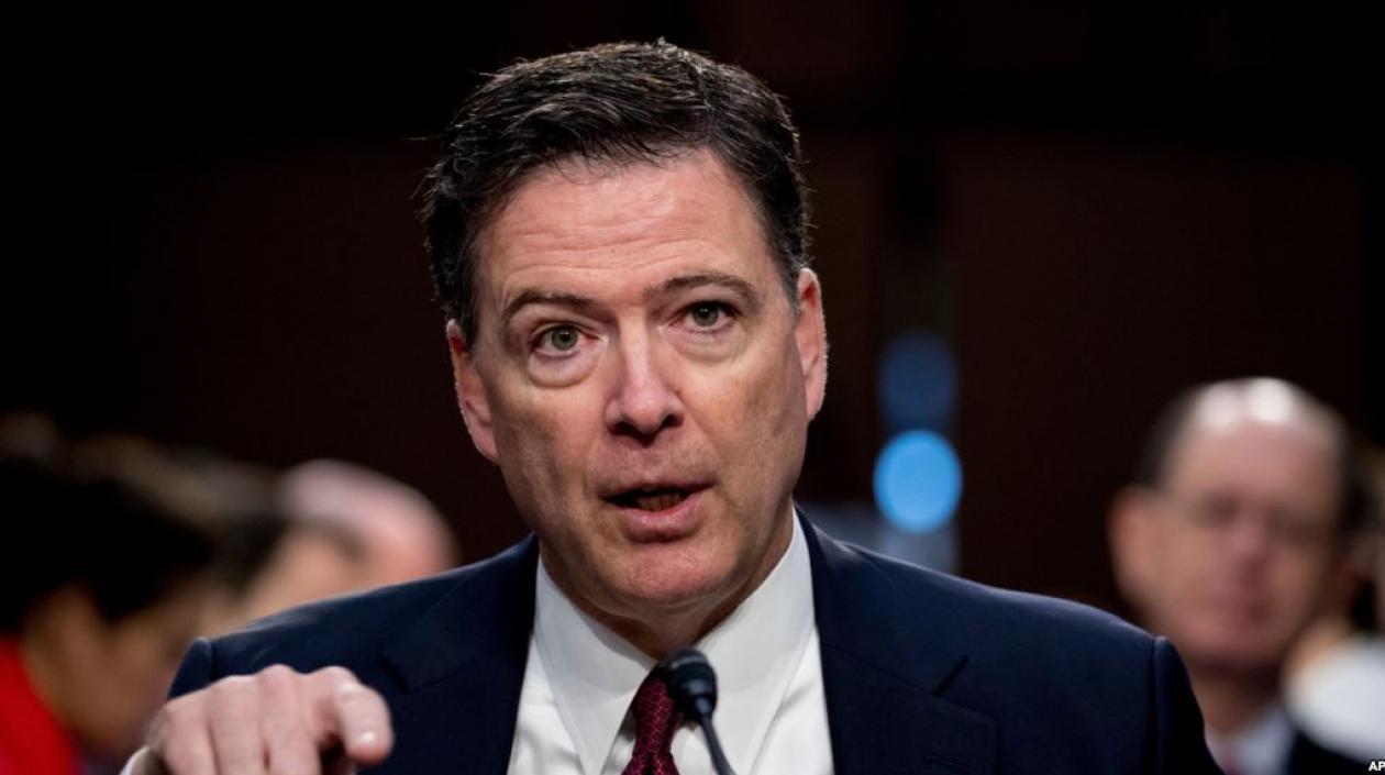 El exdirector del FBI, James Comey.