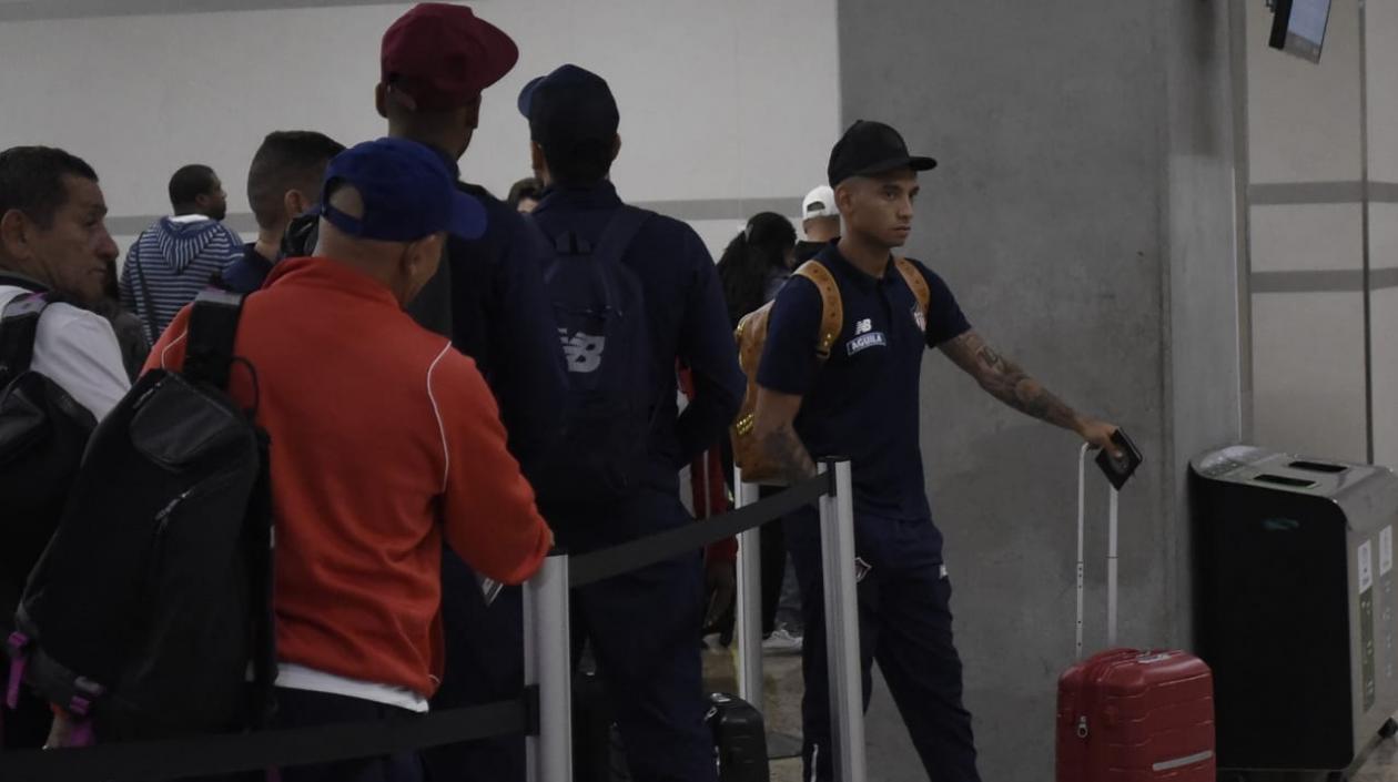 Jarlan Barrera a su arribo a Colombia.