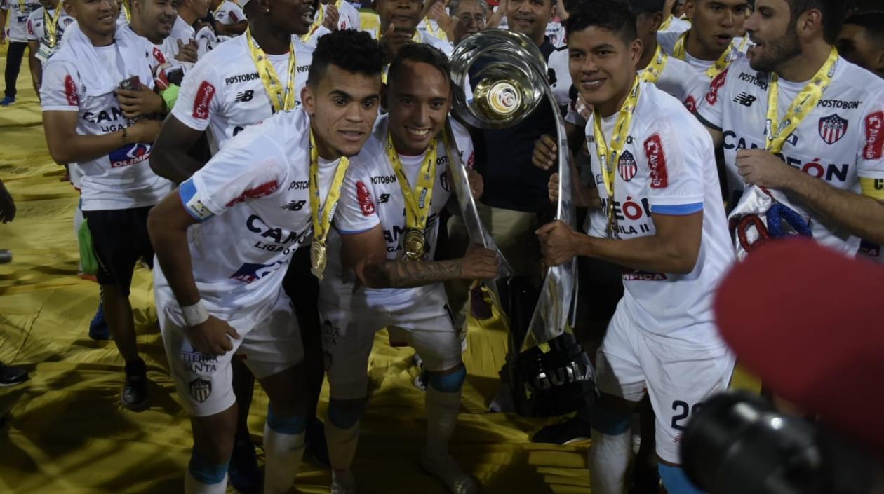 Luis Díaz, Jarlan Barrera y Enrique Serje.