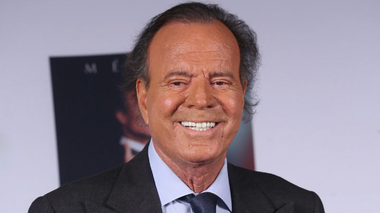 Julio Iglesias será uno de los galardonados por la Academia de la Grabación de Estados Unidos. 