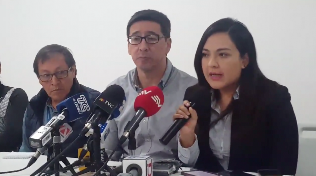 Ricardo Rivas y Yadira Aguagallo.