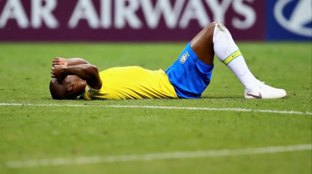 Fernandinho anotó un autogol en el partido ante Bélgica.