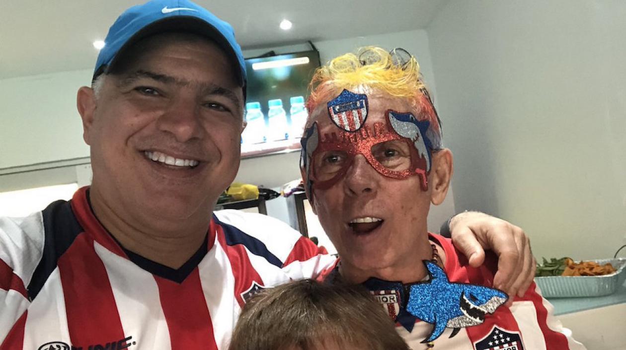 Christian Daes con el popular 'Cole'.