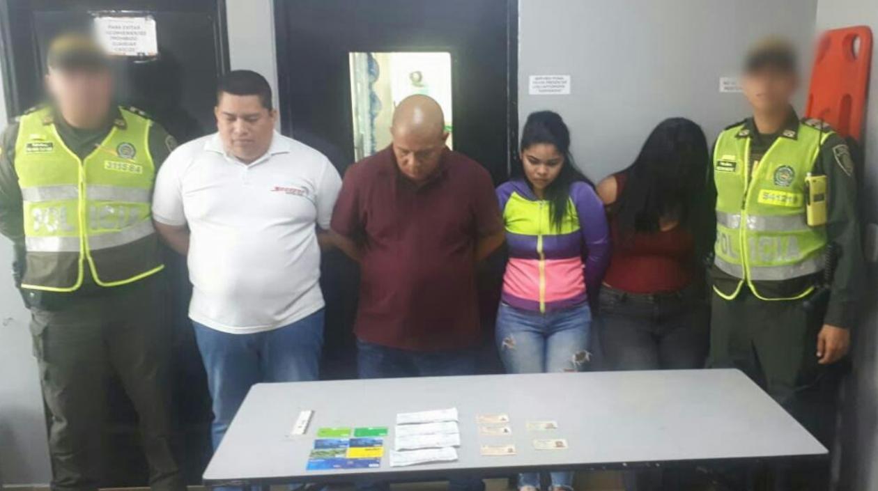 Los cuatro capturados en la URI.