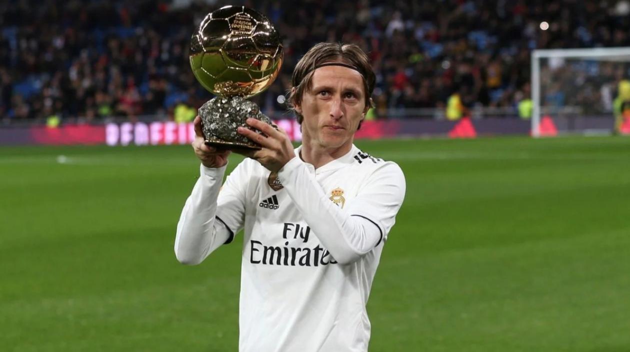 Luka Modric con el Balón de Oro.