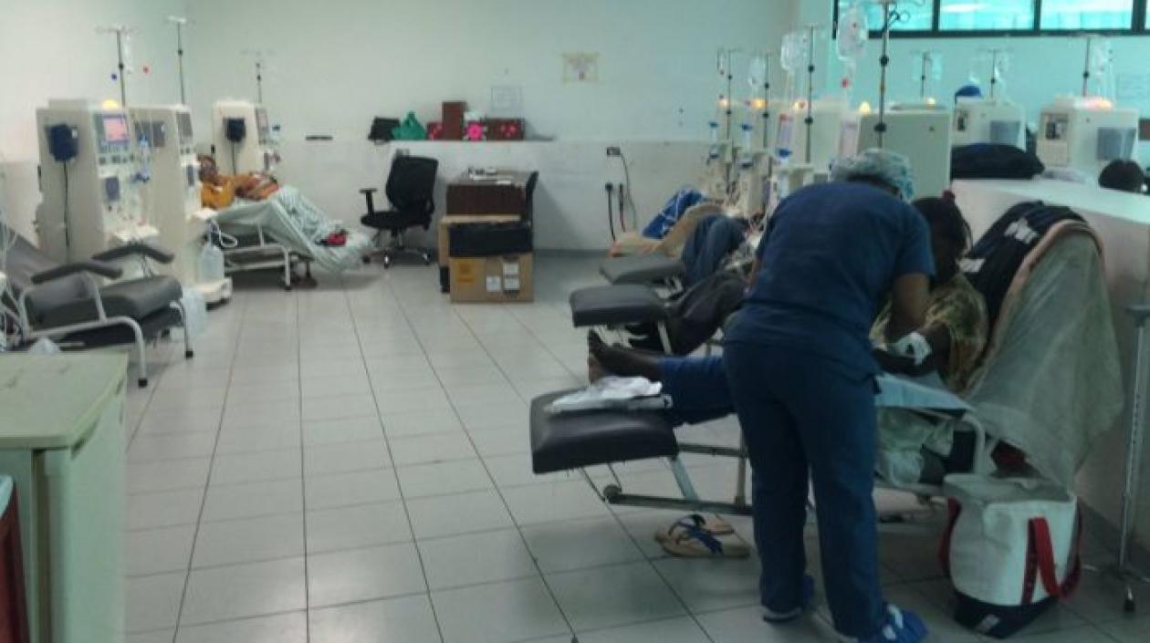 Venezuela sufre desde hace más de tres años una escasez de medicinas y los pacientes renales son unos de los más afectados.