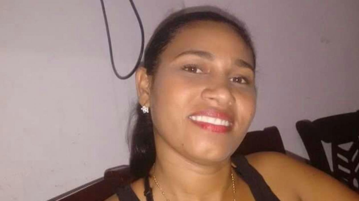 Yenis Paola Sampayo González.