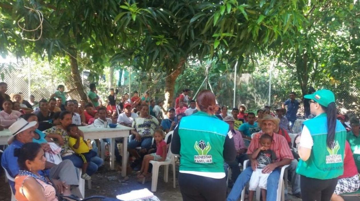 El ICBF brinda acompañamiento a las familias en Cáceres.