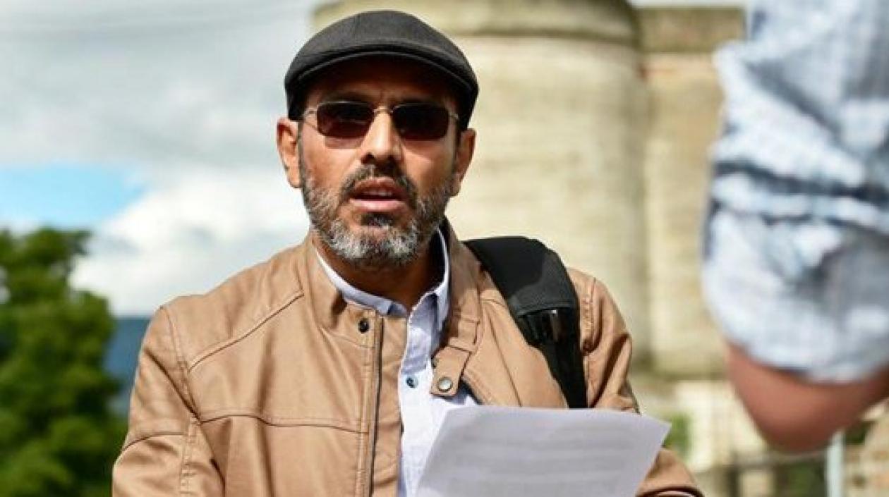 Bernardo Téllez, de la delegación del ELN en Quito.