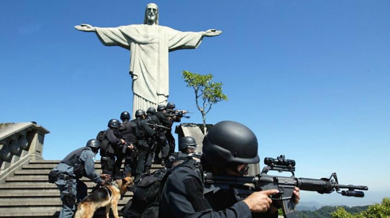 Las Fuerzas Armadas buscan estrategias para controlar la violencia.