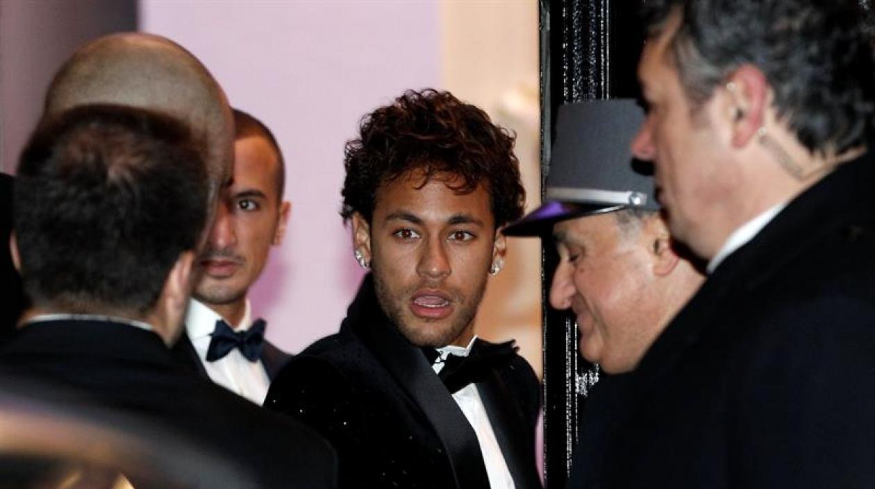Neymar cumplió 26 años.