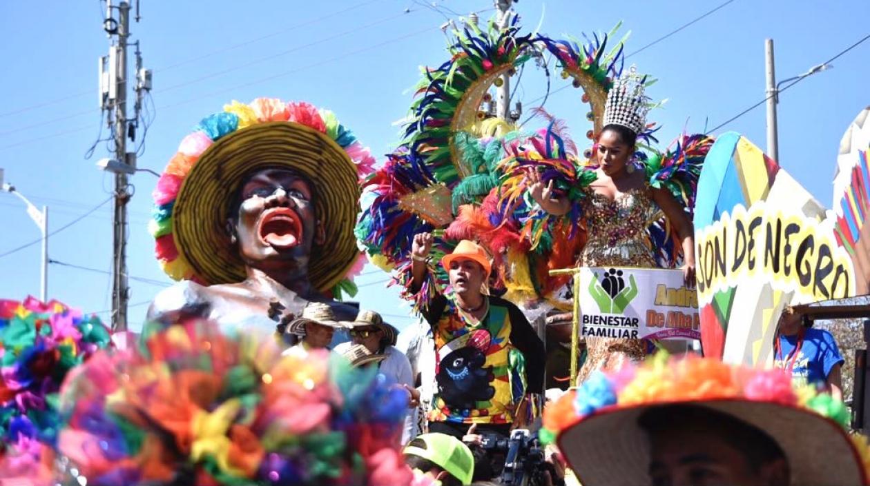 Andrea De Alba Polo, reina del Carnaval de la 44.