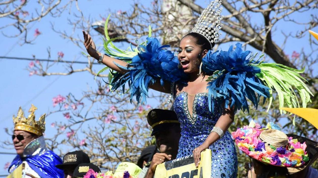 Andrea De Alba, reina del Carnaval de la 44.