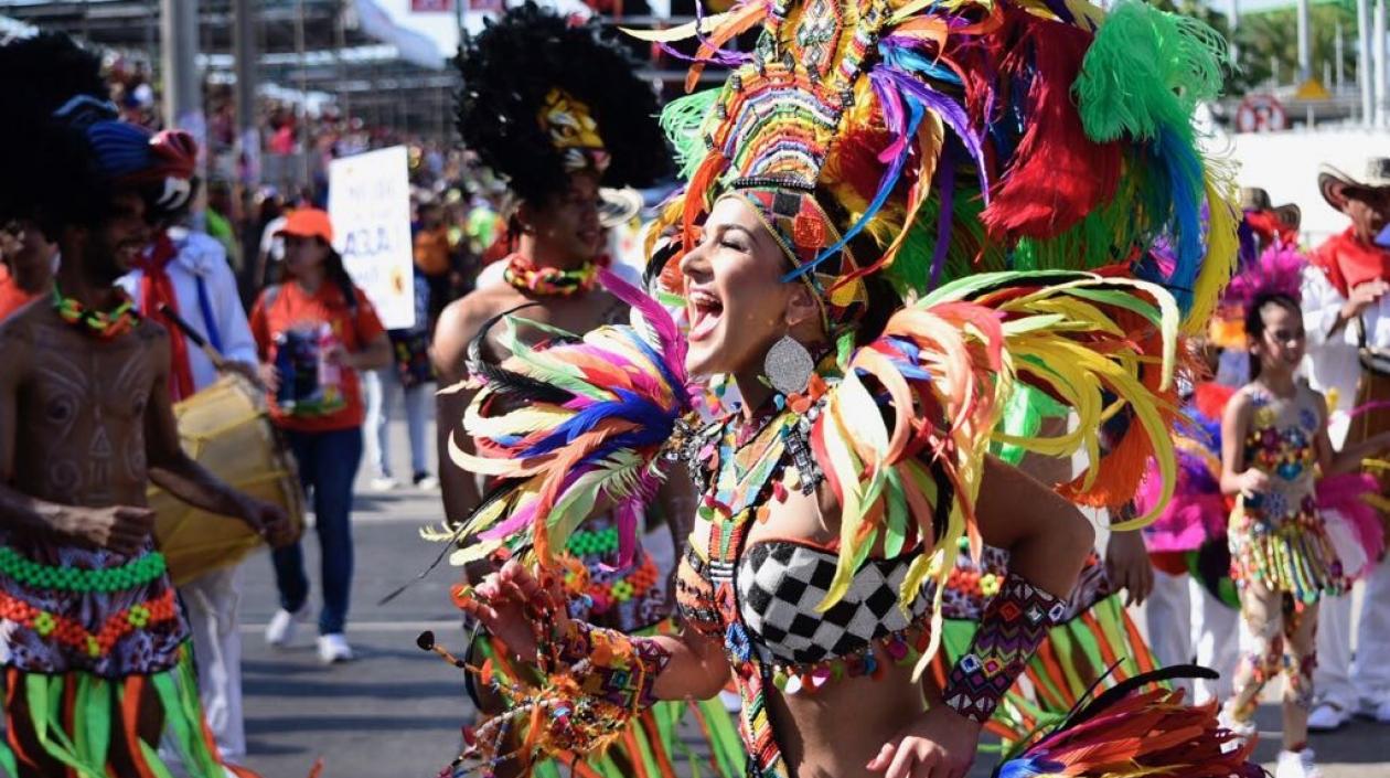 La Reina Valeria, en la Gran Parada de Tradición.