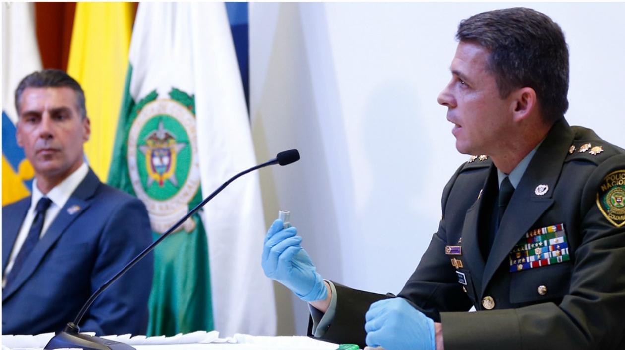  La Fiscalía, la Dian y la Policía Nacional han afinado los procedimientos de verificación de divisas en todos los aeropuertos del país. 