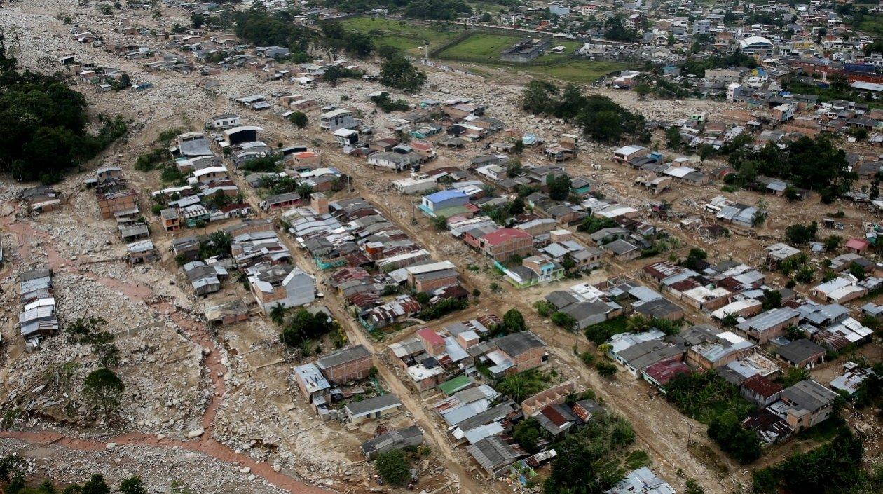 La avalancha causó 321 muertos.