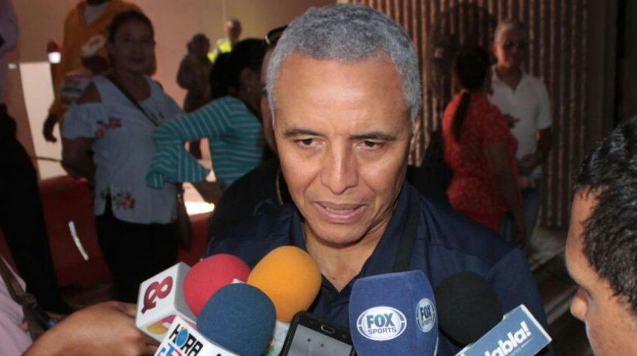 El técnico de Junior Alexis Mendoza