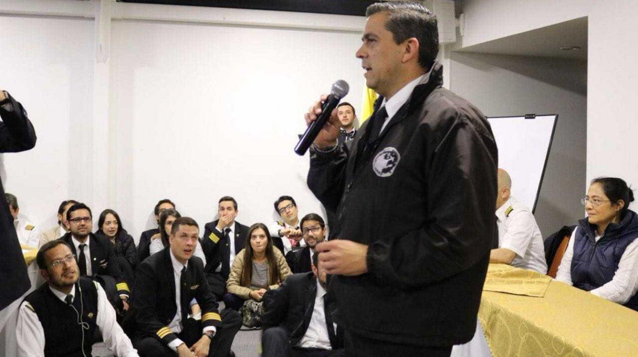 Avianca despide al capitán Jaime Hernández, presidente de Acdac