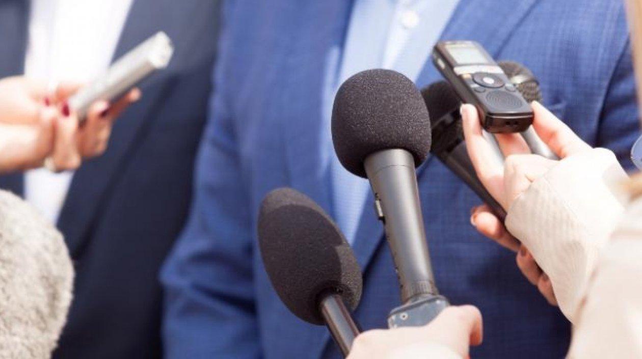  La Corte manifestó que la protección de la fuente es "esencial para la circulación de la información y su legitimidad".